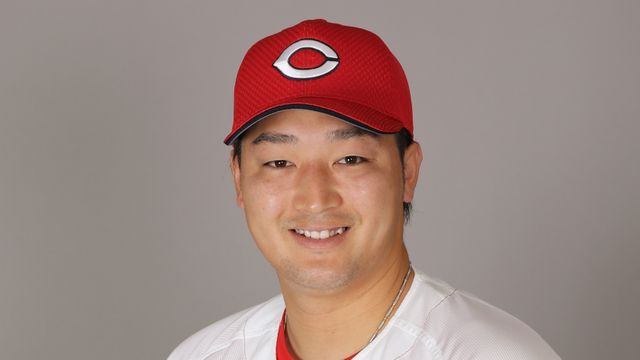 メガネクリーナー 広島東洋カープ 野村祐輔選手 先発は今季初登板 野村祐輔(35) 広島カープ 相手は苦手の中日