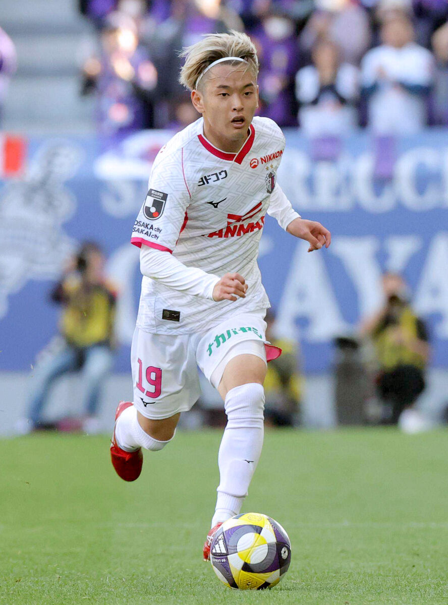 本間至恩選手ユニホーム news_426725_1.jpg?time=